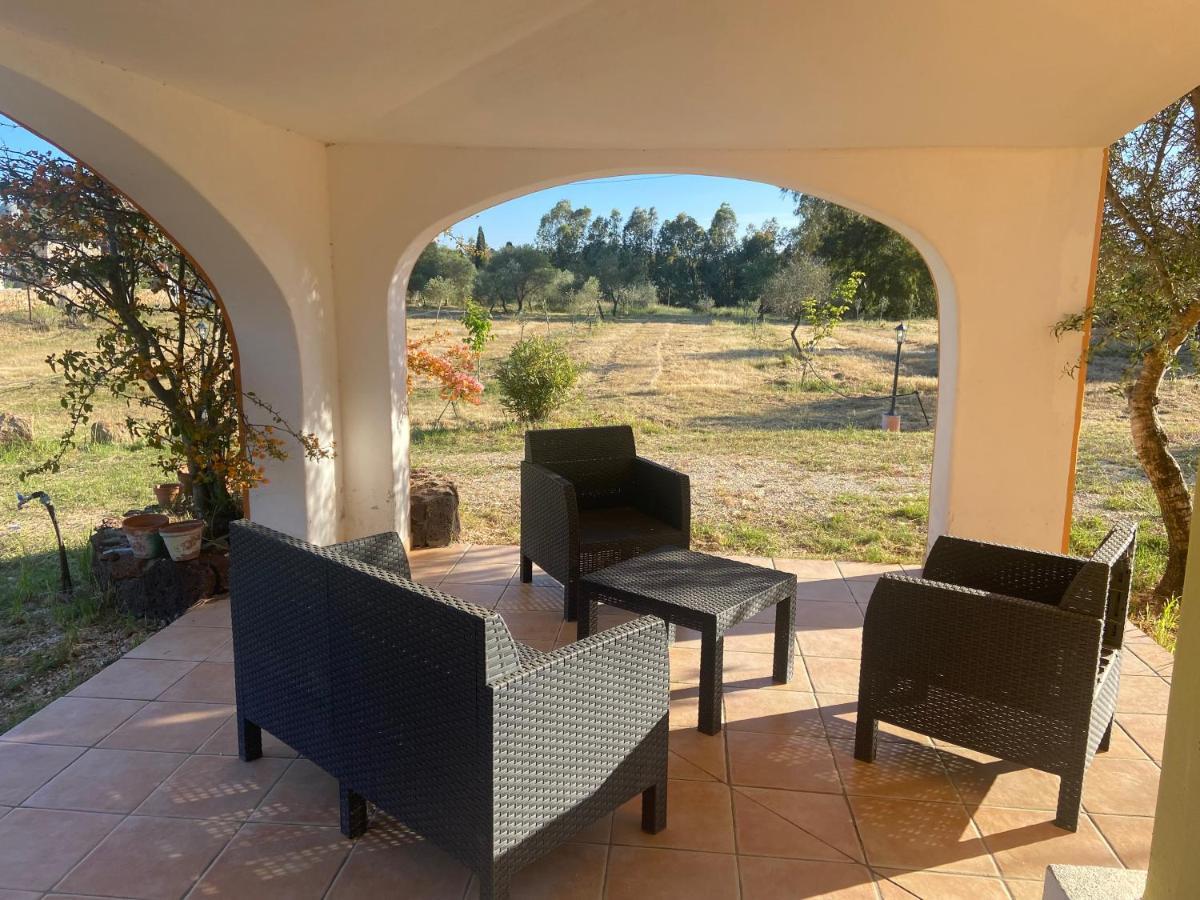 Villa Grecale Cala Liberotto Eksteriør bilde
