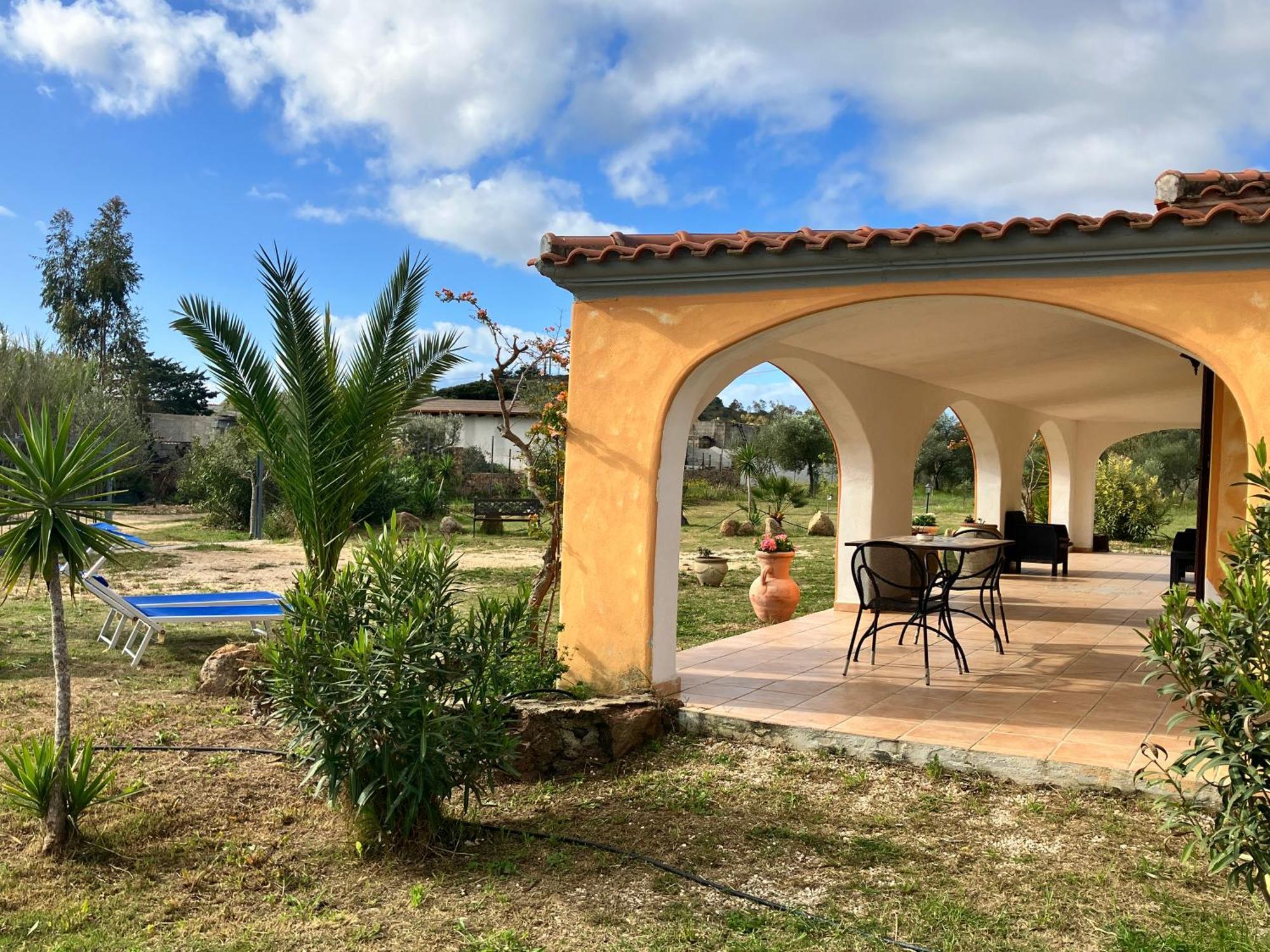 Villa Grecale Cala Liberotto Eksteriør bilde